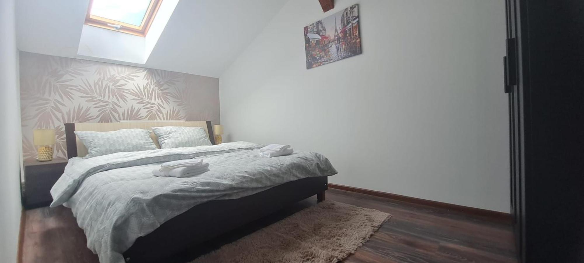 Cosy 2 Bedroom Apartment In New Town Braşov Exterior foto